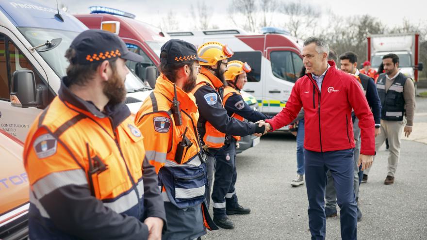 El consejero Carlos Novillo durante la activación del Plan INUNCAM en Becerril de la Sierra