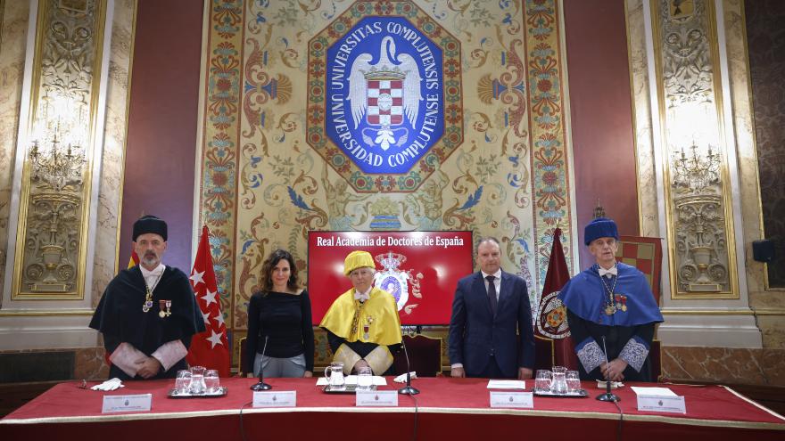 Isabel Díaz Ayuso en el Paraninfo de la Universidad Complutense