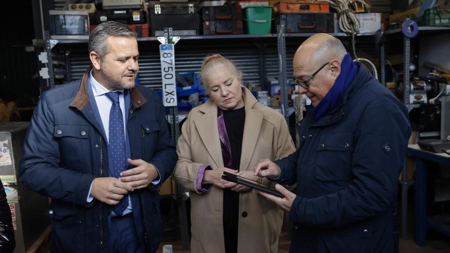 El consejero Jorge Rodrigo en el Centro de Conservación de Las Rozas de Madrid