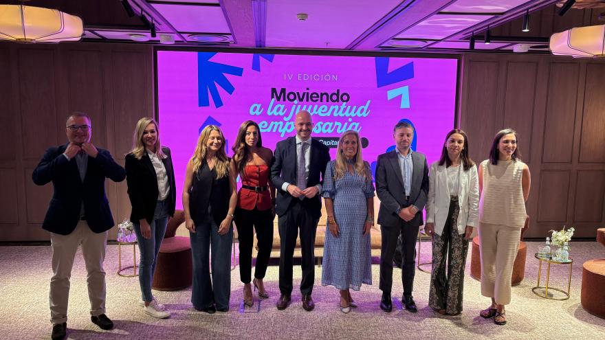 La consejera Rocío Albert en una jornada sobre emprendimiento de CEAJE y BMW