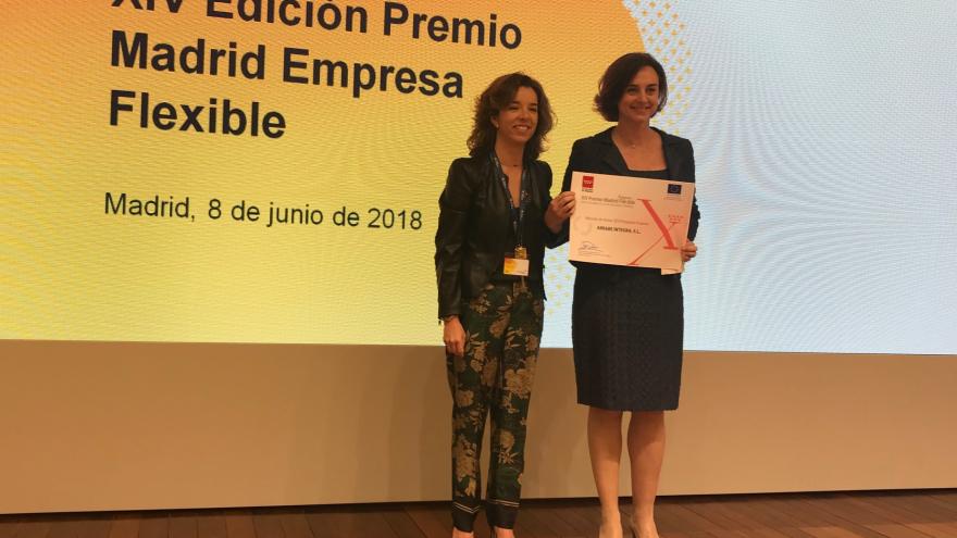 Paula Gómez-Angulo entrega los Premios ‘Madrid Empresa Flexible’ y los distintivos ‘Empresa más Igual’ y ‘Retribución más Igual’