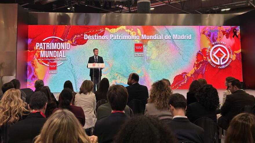 El viceconsejero Luis Martín durante la presentación