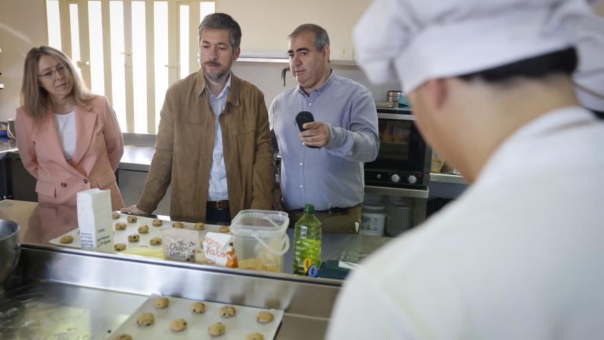 Miguel Ángel García Martín en un momento de su visita a las instalaciones del Centro Teresa de Calcuta