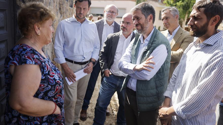 Los consejeros recorriendo la zona