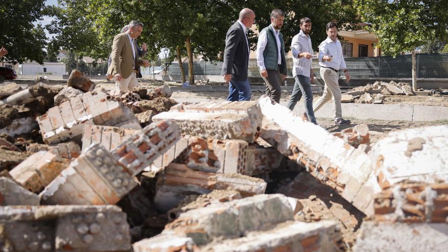 Los consejeros recorriendo la zona