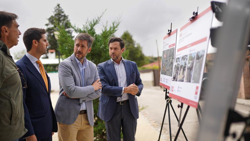 Los consejeros recorriendo las zonas afectadasv