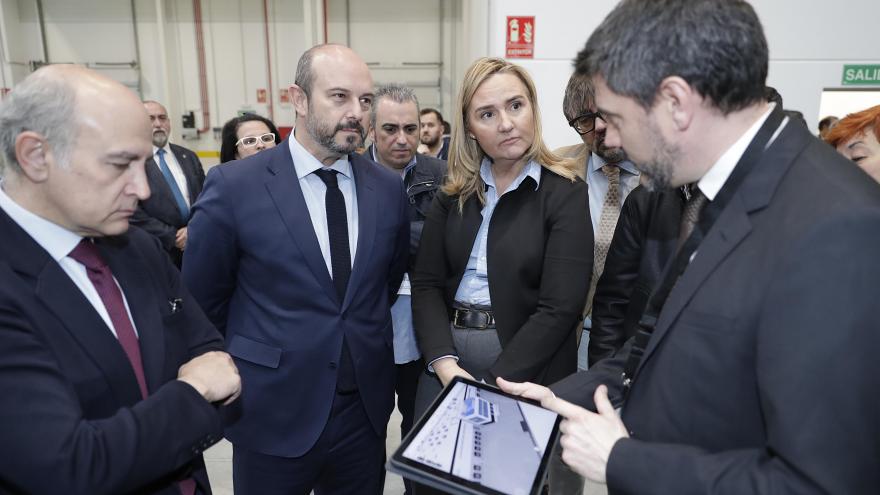 Pedro Rollán y Rosalía Gonzalo en la empresa Prologis
