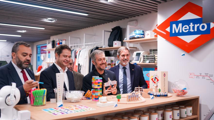 García Martín participa en el acto de conmemoración del centenario de la estación de Metro Ópera El consejero Miguel Ángel García Martín en el acto de conmemoración del centenario de la estación de Metro Ópera