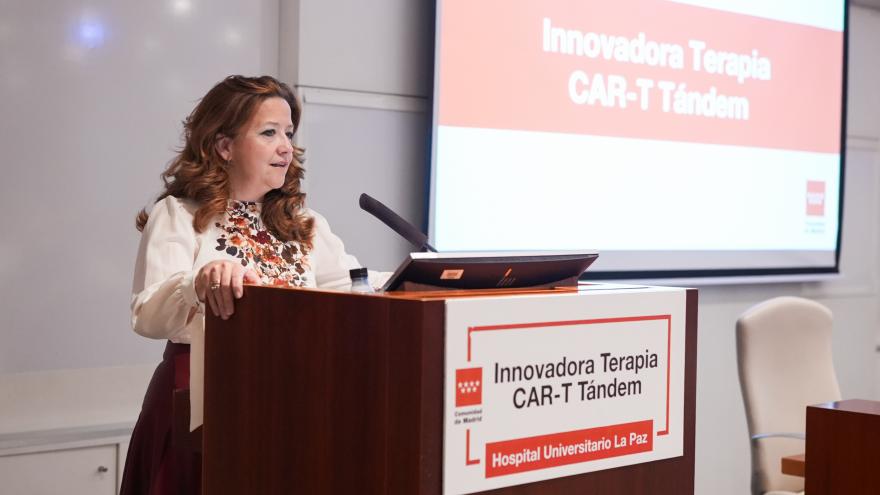 Matute presenta los resultados de las terapias CAR-T a jóvenes con leucemia La consejera Fátima Matute durante la presentación de los resultados