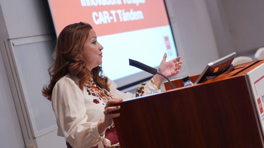 Matute presenta los resultados de las terapias CAR-T a jóvenes con leucemia La consejera Fátima Matute durante la presentación de los resultados