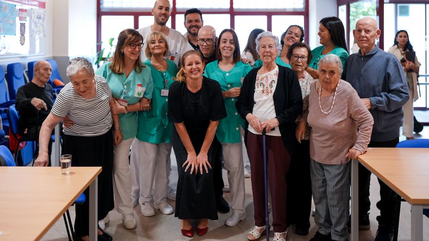 La consejera Ana Dávila durante la inauguración del nuevo Centro de Día de Torrejón de Ardoz