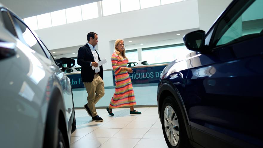 Rocío Albert durante su visita a la ciudad del automóvil de Leganés por su 35 aniversario