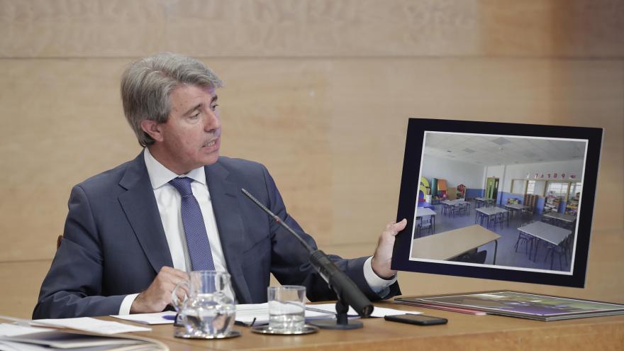 El curso escolar comenzará con 800 profesores más y la creación de 7.750 plazas educativas