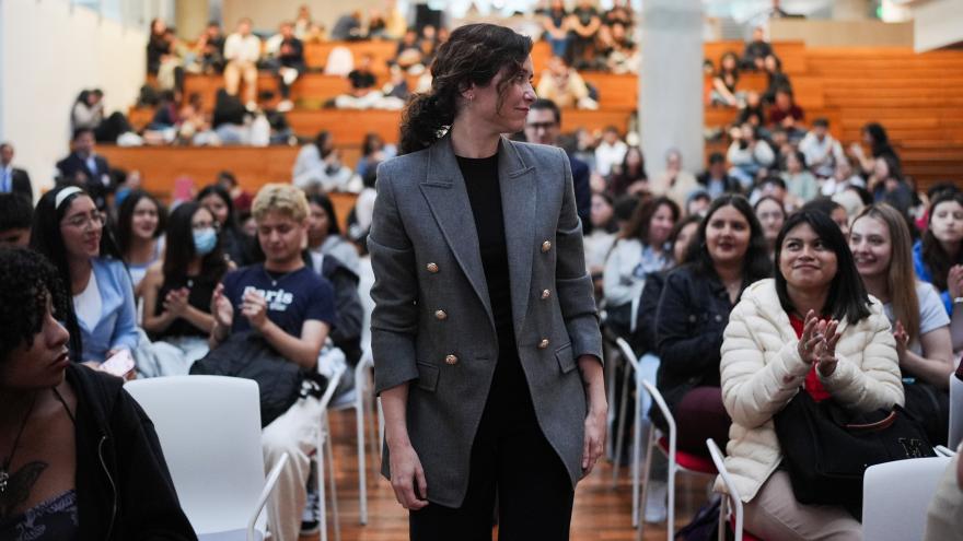 Díaz Ayuso, Doctor Honoris Causa en Quito: “Ningún sitio debería defender con más pasión la libertad y la verdad que la Universidad”