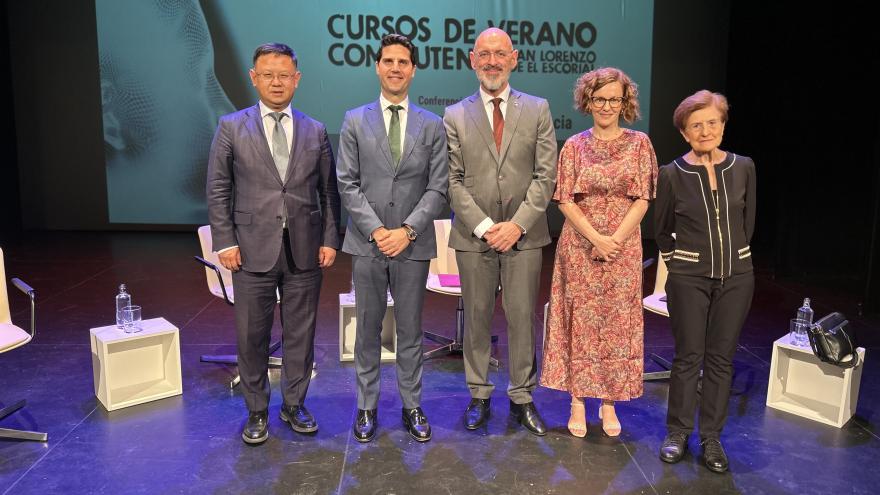 El consejero de Educación