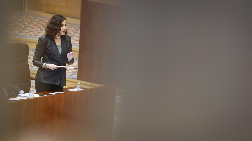 La presidenta durante el pleno de la Asamblea