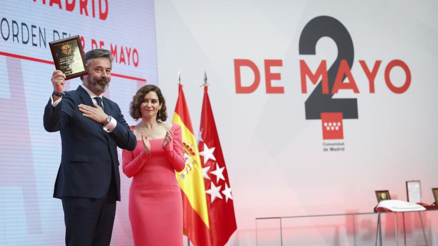 La presidenta entrega las condecoraciones