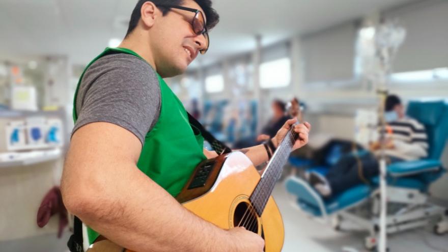 AECC | Jan Cruz Jan Cruz en Hospital de Día