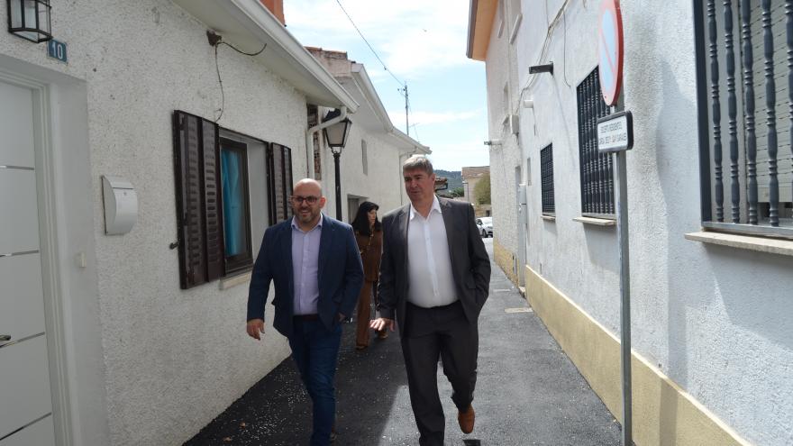 El viceconsejero José Antonio Sánchez revisa las obras de Manzanares