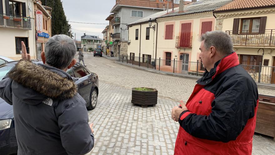 El viceconsejero durante su visita Rascafría