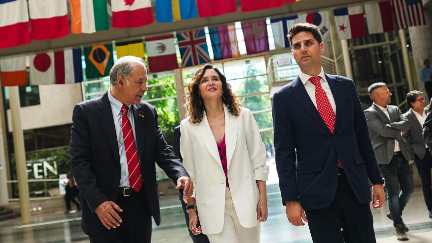 La presidenta Isabel Díaz Ayuso en la Universidad de Chile