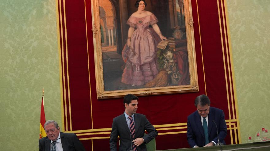 La Comunidad de Madrid reconoce la labor de los divulgadores de la investigación con los Premios de Ciencia en Español El consejero de Educación, Ciencia y Universidades