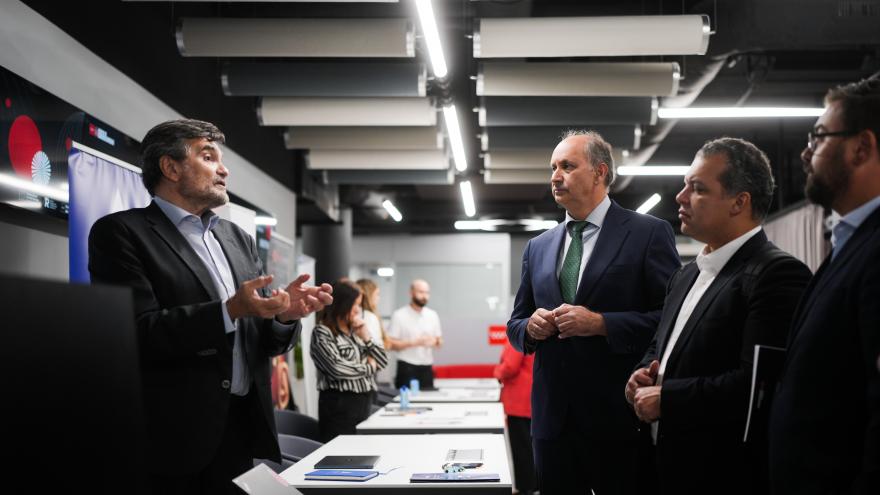 La Comunidad de Madrid presenta su Plan Estratégico de la Agencia de Ciberseguridad para reforzar la protección digital de los servicios públicos El consejero López-Valverde