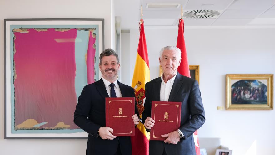 La Comunidad de Madrid firma un nuevo convenio de colaboración con el Museo Nacional Thyssen-Bornemisza para apoyar la actividad de la pinacoteca El consejero De Paco Serrano