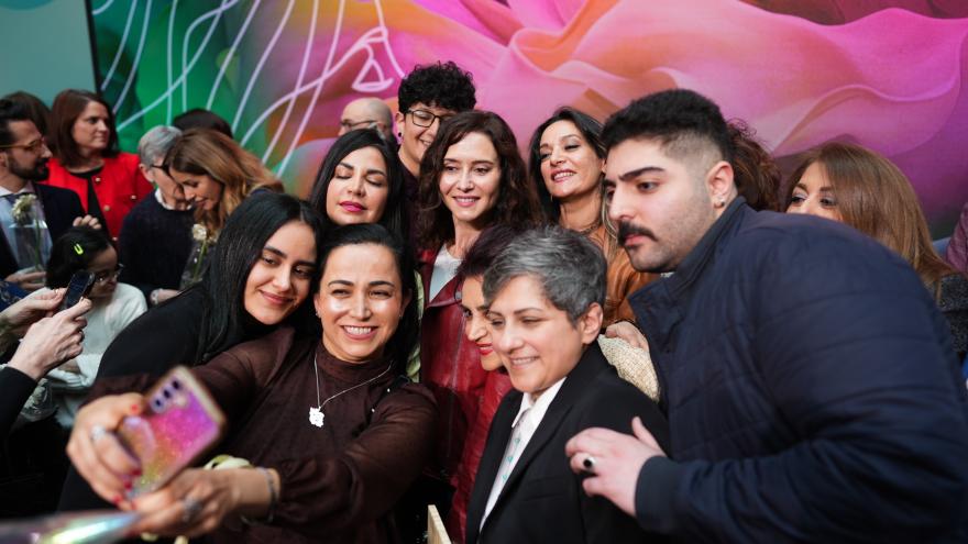 Díaz Ayuso defiende la igualdad ante la ley y las oportunidades en la entrega de los Reconocimientos 8 de marzo: “Esta lucha es de todos” Díaz Ayuso