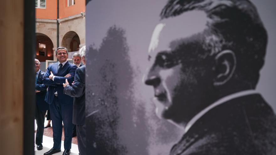 El consejero en su visita a la exposición