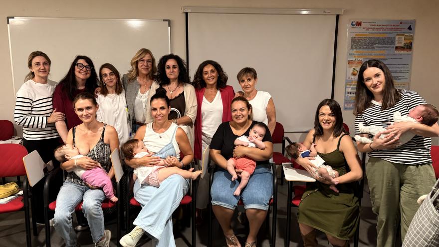 Profesionales y madres de los centros de salud de la Comunidad de Madrid celebran la Semana Mundial de la Lactancia Materna con actividades centradas en el apoyo a las familias Semana de la lactancia en el centro la rivota