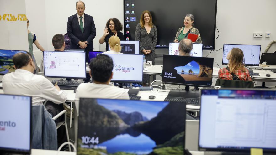 El Ejecutivo autonómico recibirá asesoramiento de la ONCE