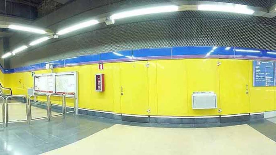 Vestíbulo estación Valdebernardo