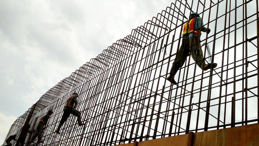 Imagen de ferrallistas trabajando en una obra