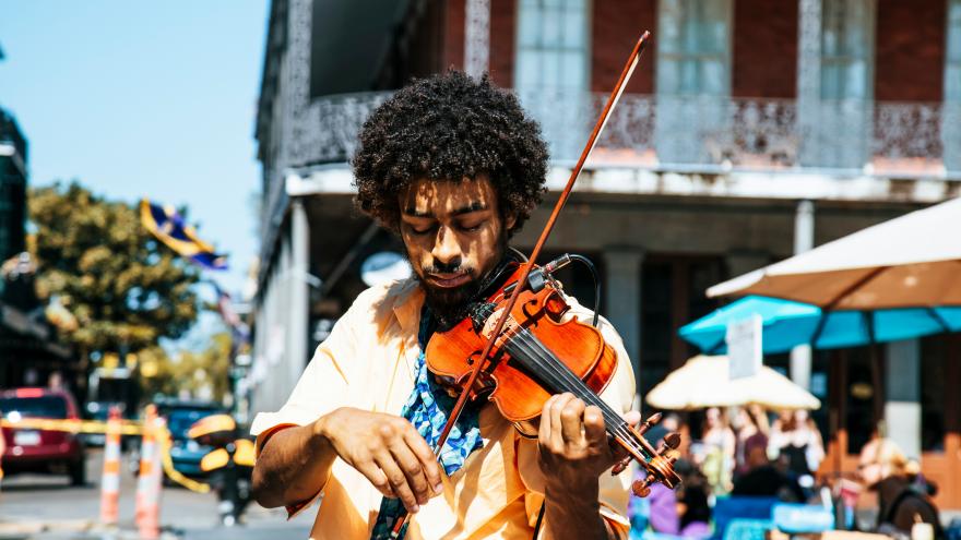 Musico con violín