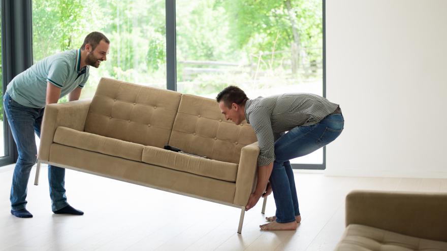 caso reclamacion sofa