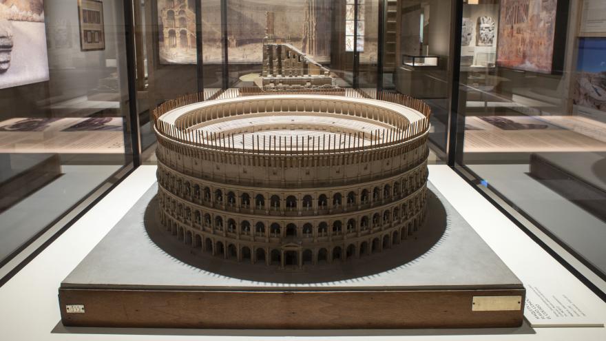 Maqueta del Coliseo, en la exposición ¡Hispano!