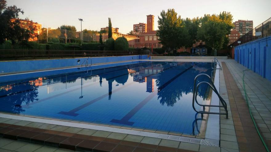 PISCINA SAN VICENTE DE PAÚL