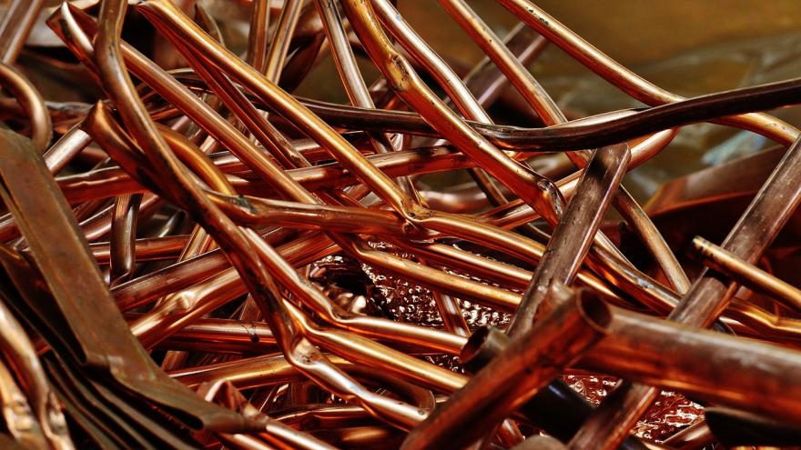 Clavos de cobre