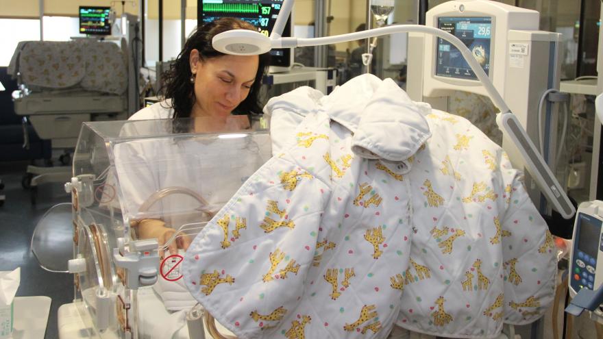 El Clínico San Carlos promueve entornos acogedores en Neonatología