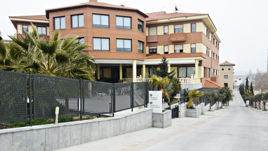 Exterior residencia personas mayores