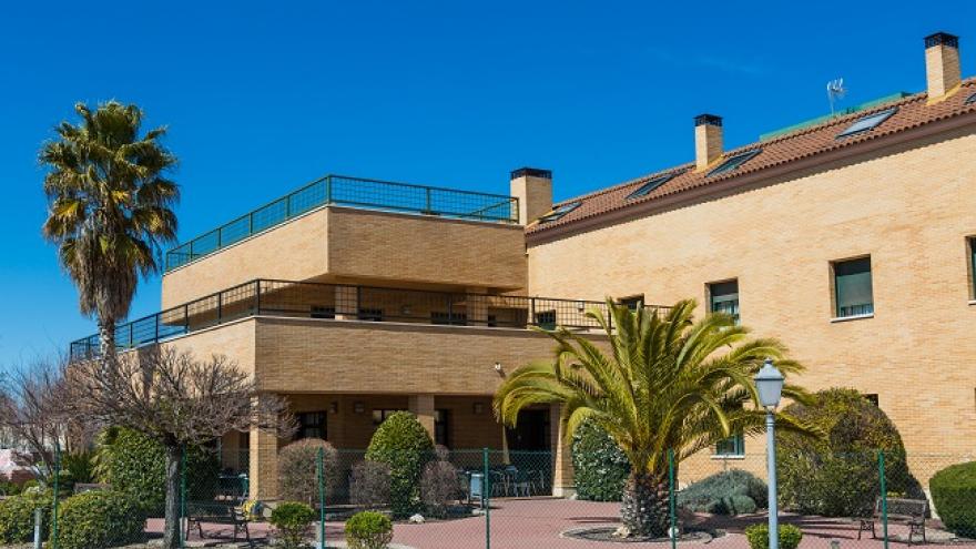 Exterior residencia personas mayores