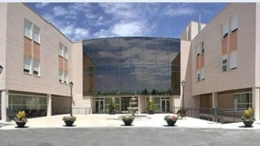 exterior residencia personas mayores