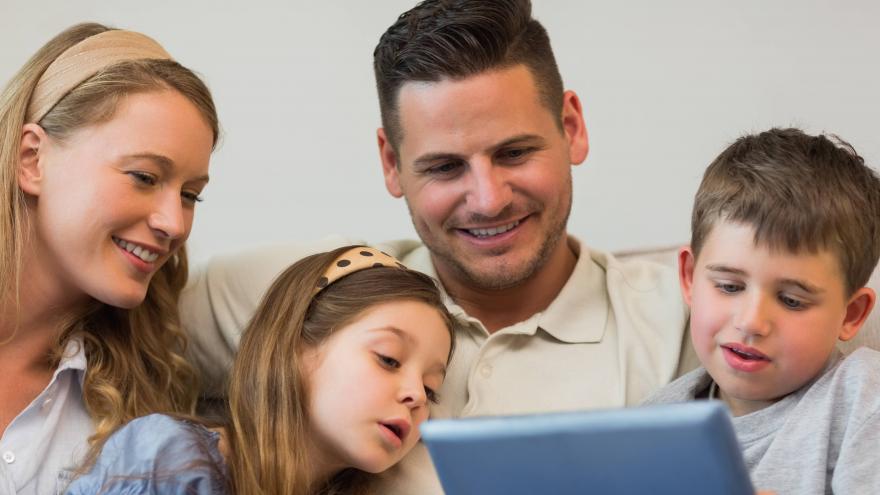 familia tecnología