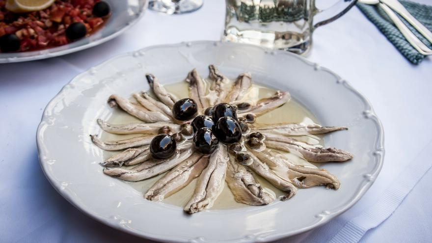 Plato de boquerones en vinagre