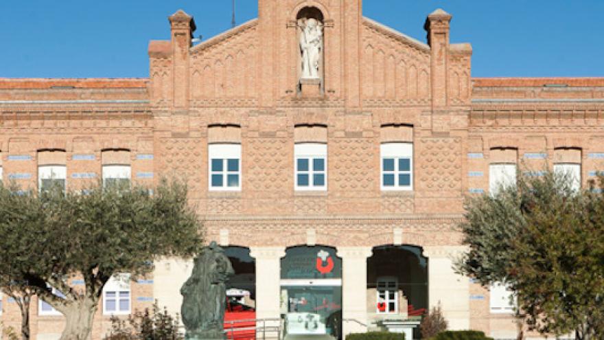 Fachada del pabellón principal del Instituto San José donde se localiza el Centro de Atención Temprana