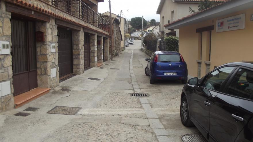 Calle Álamos en Cervera de Buitrago Acondicionamiento de la calle Álamos en Cervera de Buitrago