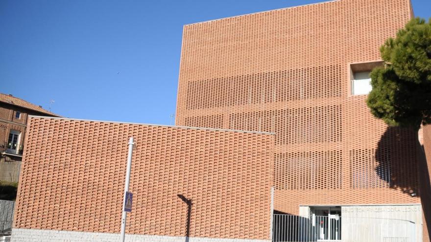Exterior Biblioteca Central de Boadilla del Monte