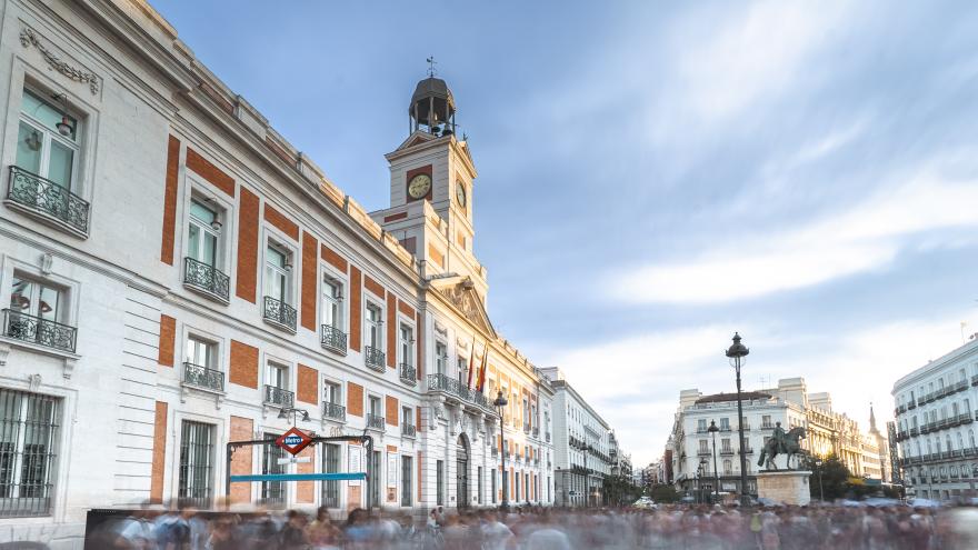 Fachada de la Real Casa de Correos