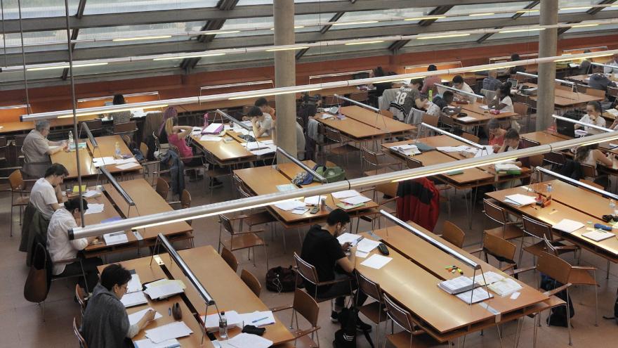 Interior Biblioteca Cardenal Cisneros Alcalá de Henares